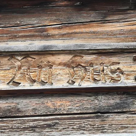 Nuehus Ug Arosa